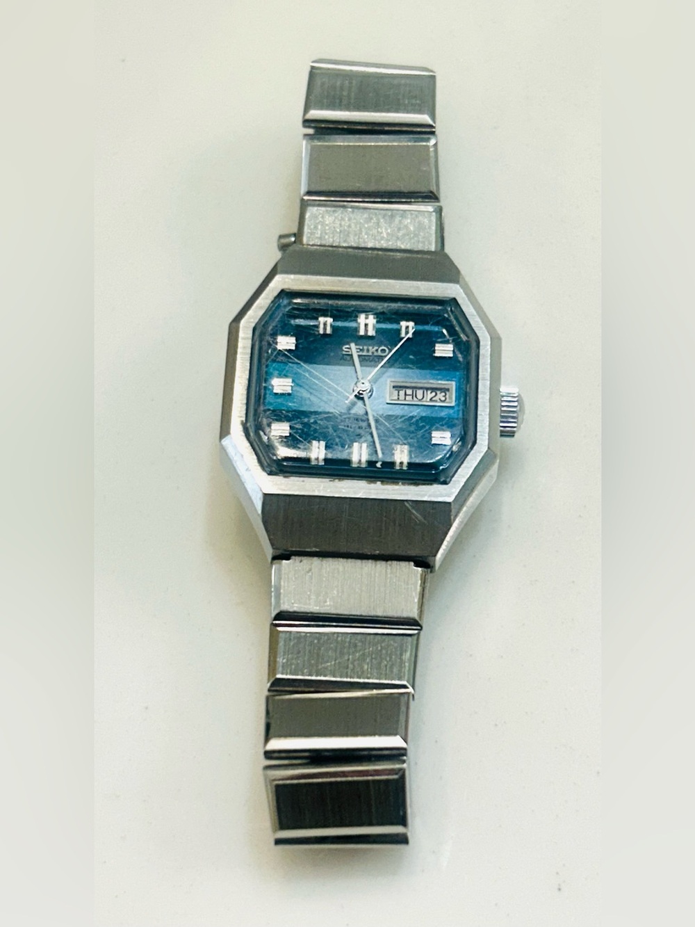 Vtg.Seiko Automatic  Women's Stainless Steel Watch with Blue Dial (working)